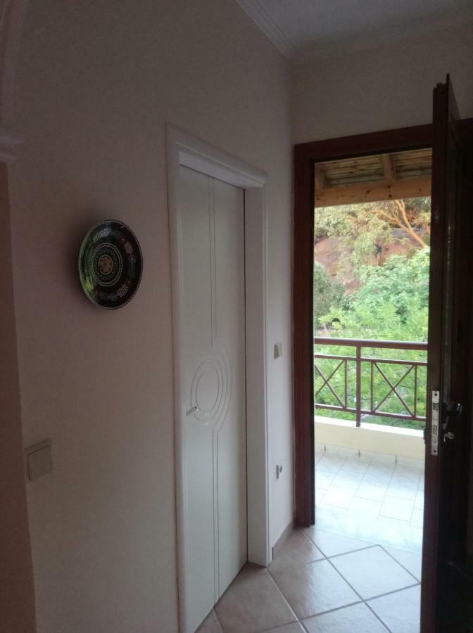 Areti'S Apartment 圣佐治欧斯帕贡 外观 照片